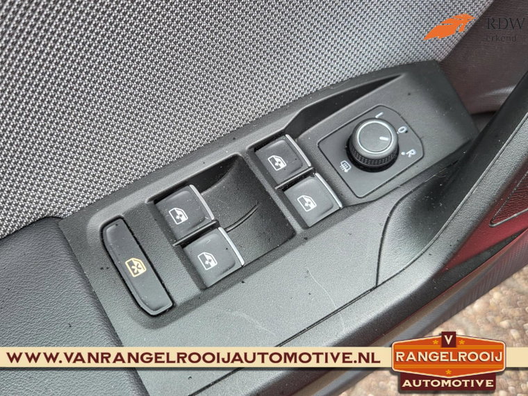 Vehicle Image 34
