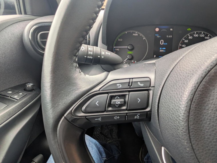 Vehicle Image 11