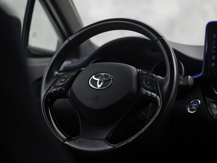 Vehicle Image 19