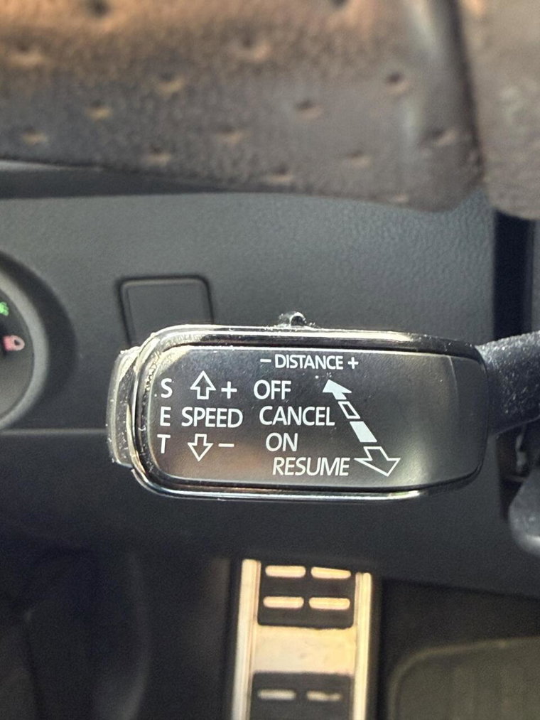 Vehicle Image 27