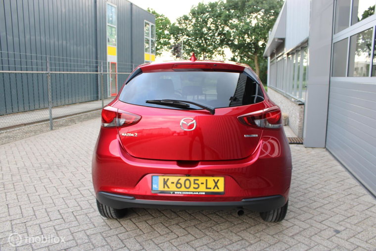Vehicle Image 13
