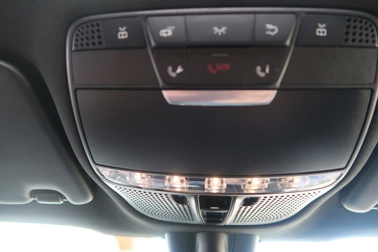 Vehicle Image 37