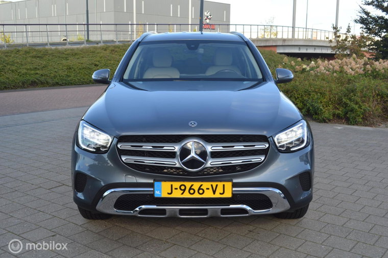 Vehicle Image 28
