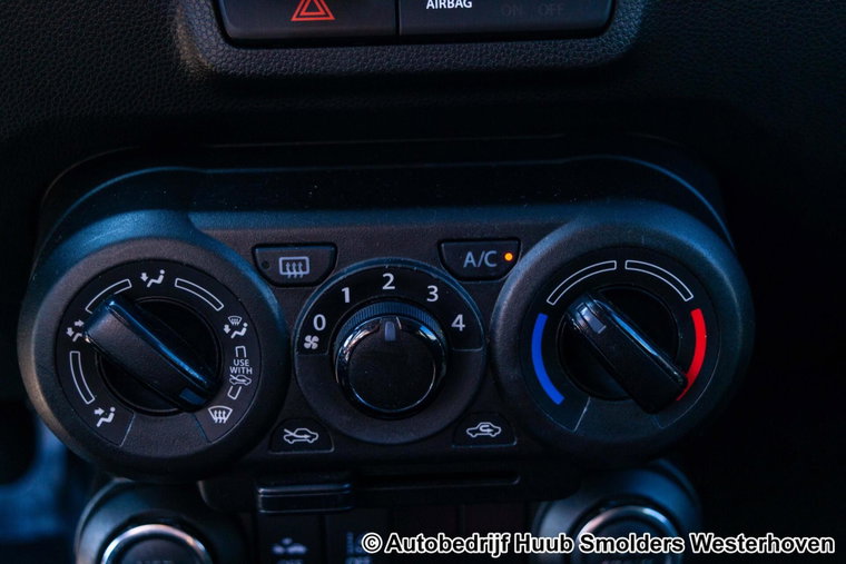 Vehicle Image 40