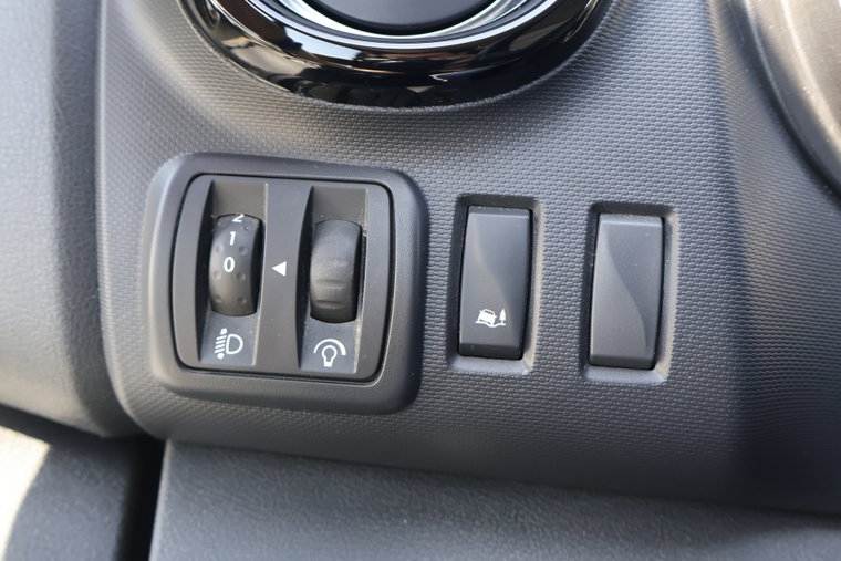 Vehicle Image 31