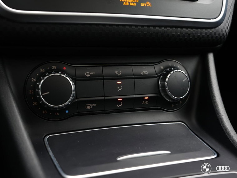 Vehicle Image 41