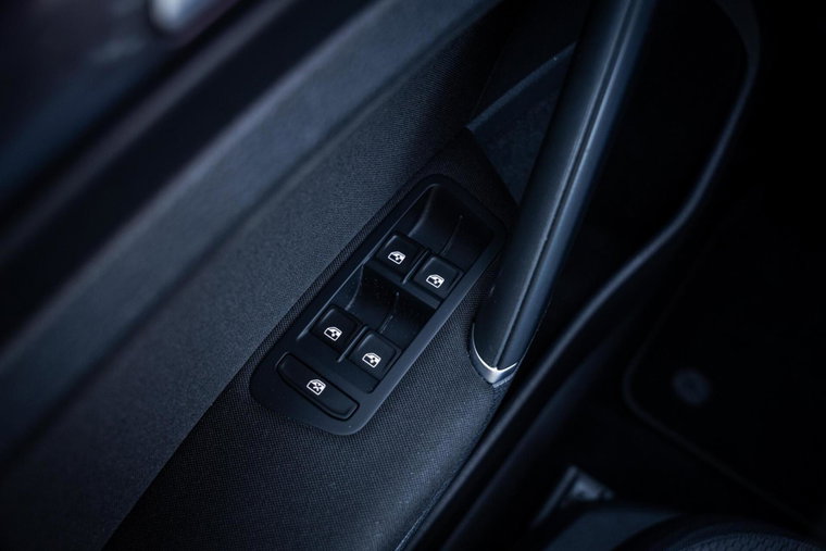 Vehicle Image 50