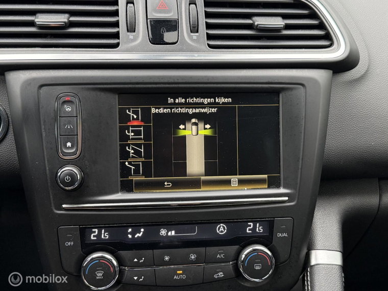 Vehicle Image 38