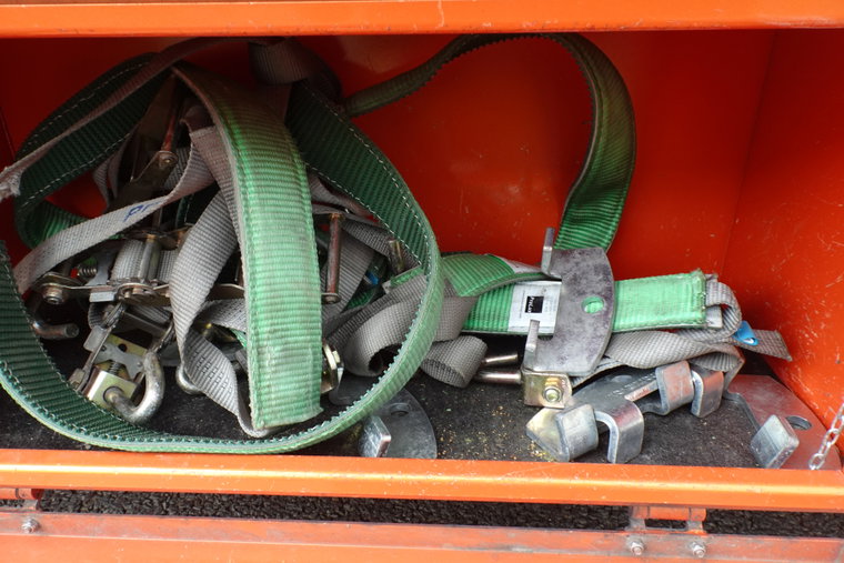 Vehicle Image 24
