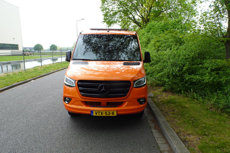 Vehicle Image 37