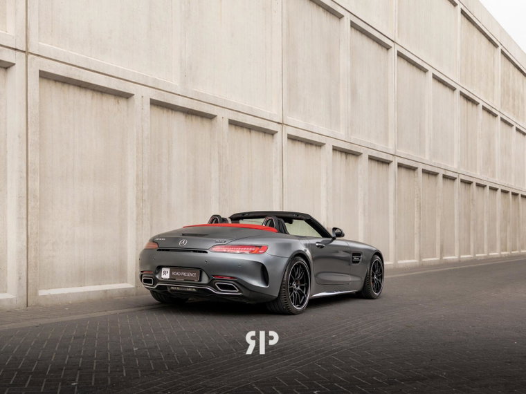 Vehicle Image 19