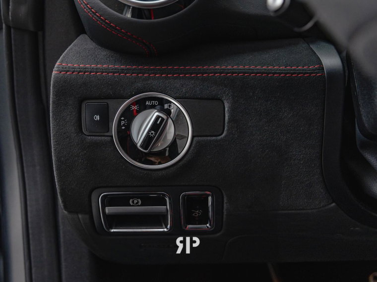 Vehicle Image 38