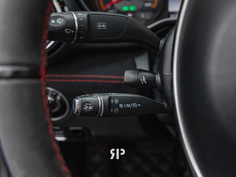 Vehicle Image 42
