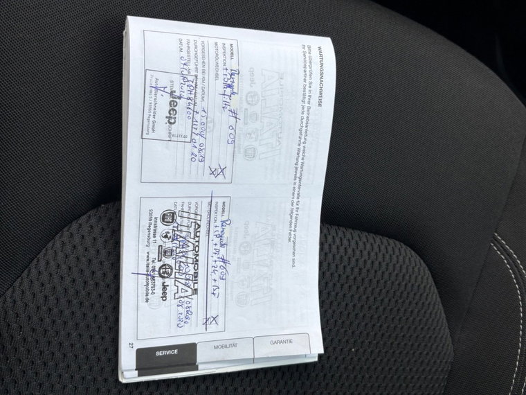Vehicle Image 18