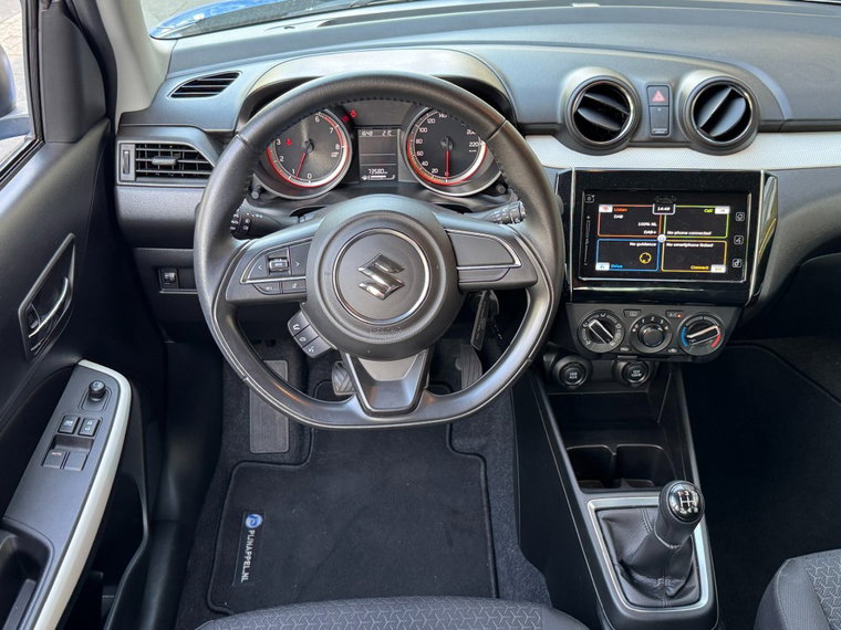 Vehicle Image 22