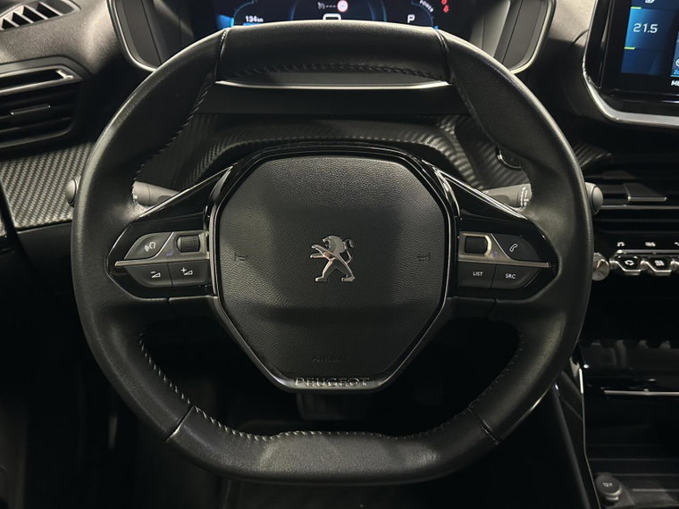 Vehicle Image 23