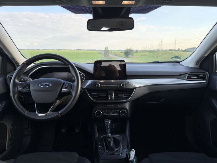 Vehicle Image 33