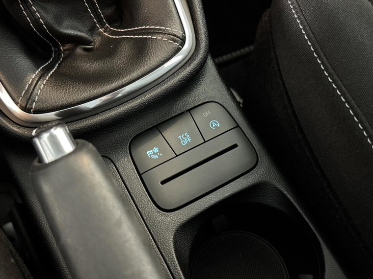 Vehicle Image 26