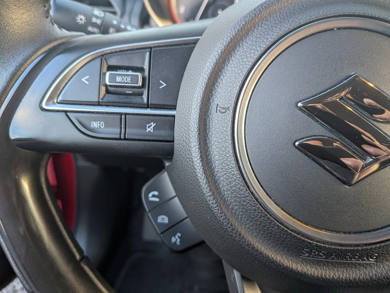 Vehicle Image 30