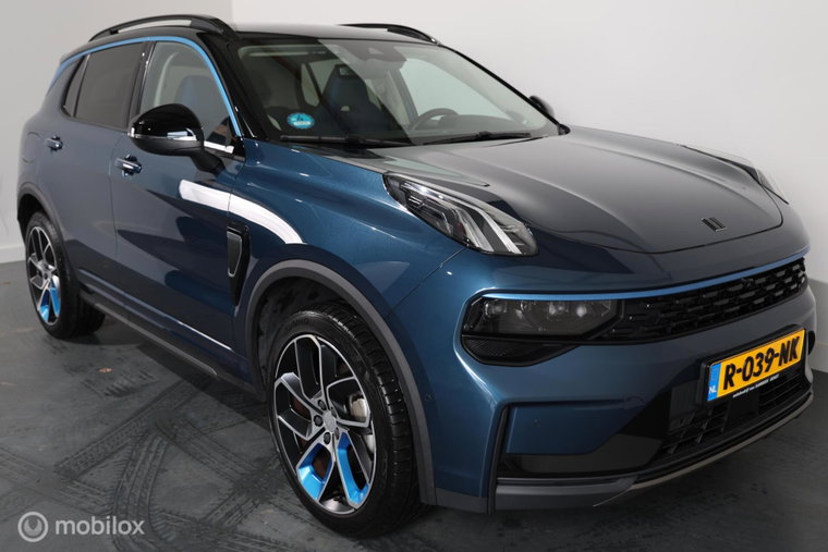 Vehicle Image 10