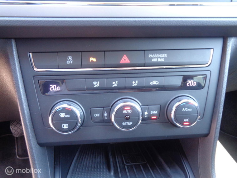 Vehicle Image 34