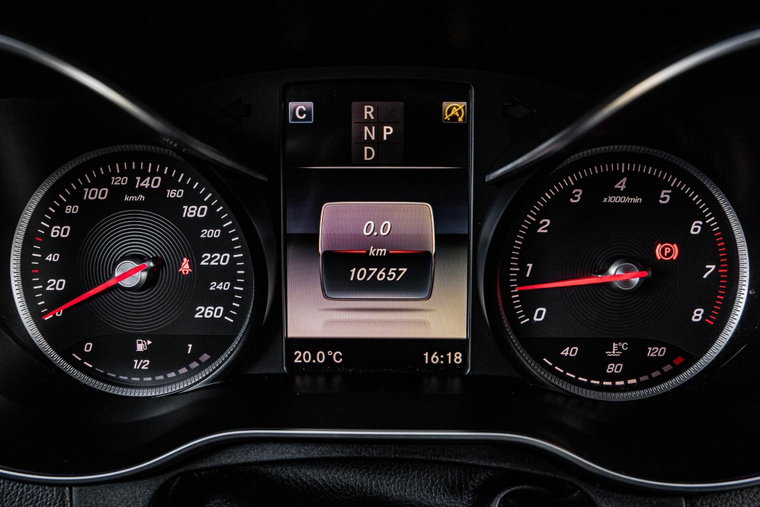 Vehicle Image 15