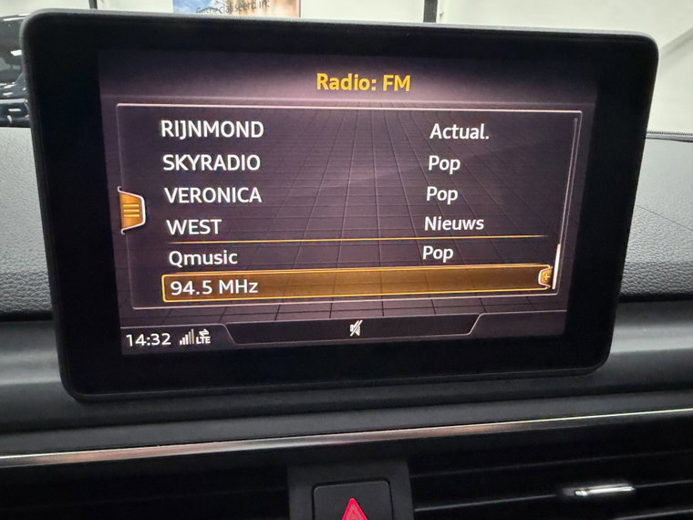 Vehicle Image 33