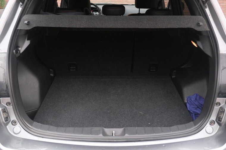 Vehicle Image 33