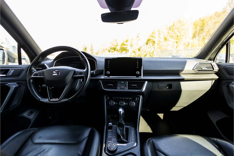 Vehicle Image 23