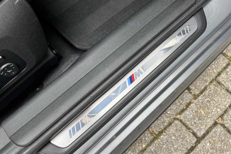 Vehicle Image 26