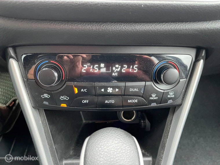 Vehicle Image 27