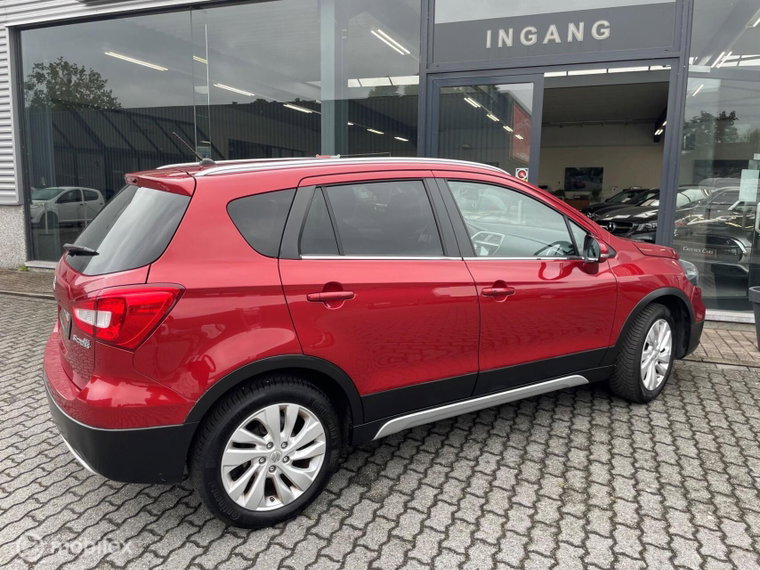 Vehicle Image 11