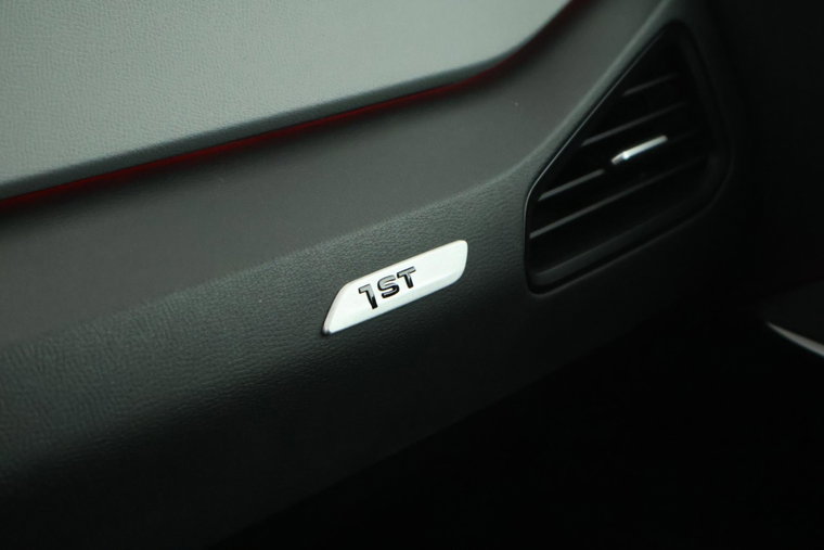 Vehicle Image 51