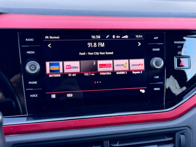 Vehicle Image 19