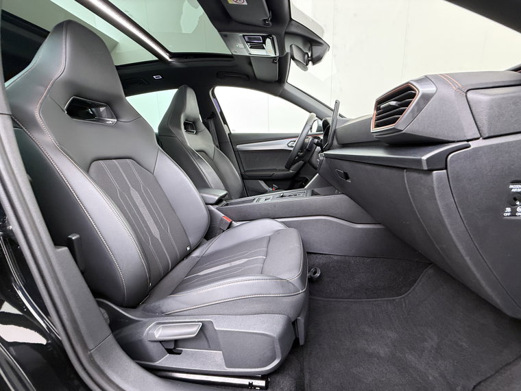 Vehicle Image 37