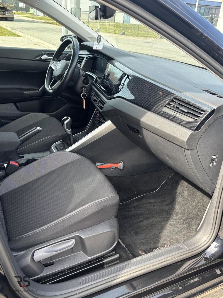 Vehicle Image 47