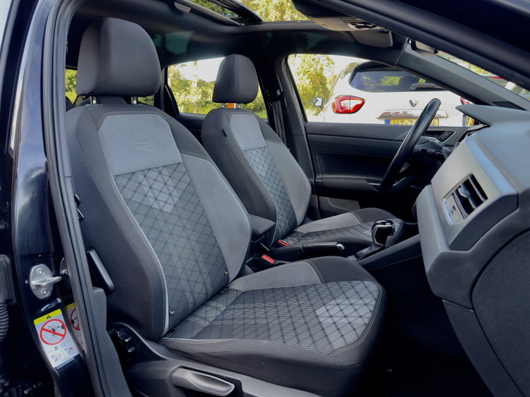 Vehicle Image 31