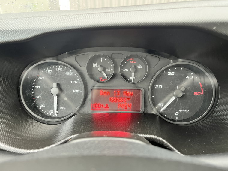 Vehicle Image 33