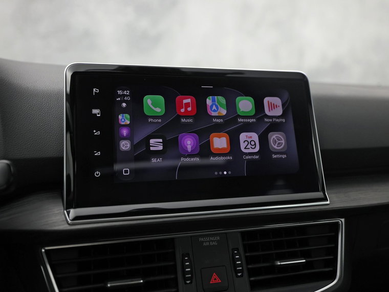 Vehicle Image 9