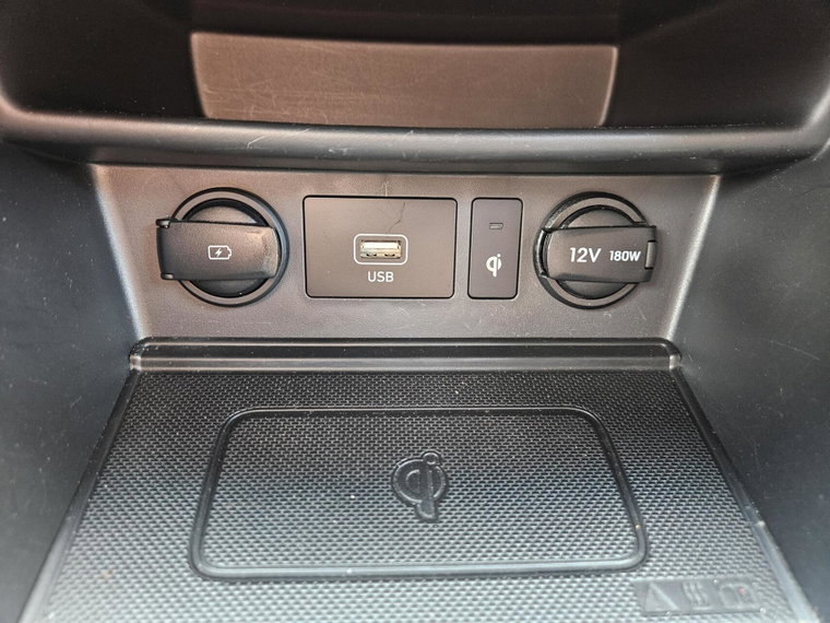Vehicle Image 26