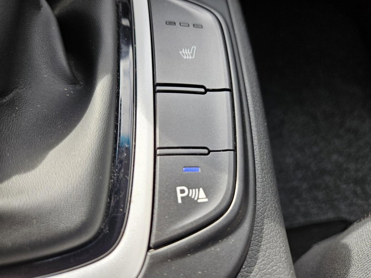 Vehicle Image 27