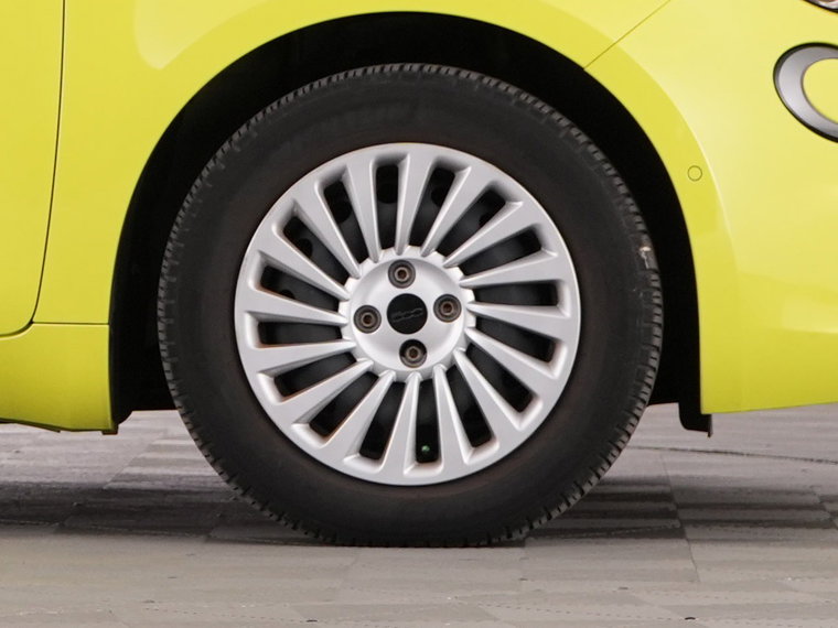 Vehicle Image 41