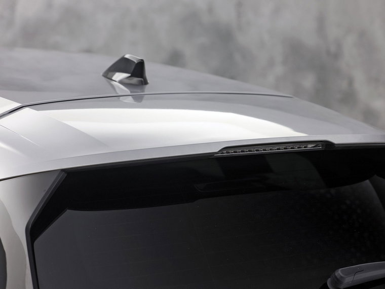 Vehicle Image 37