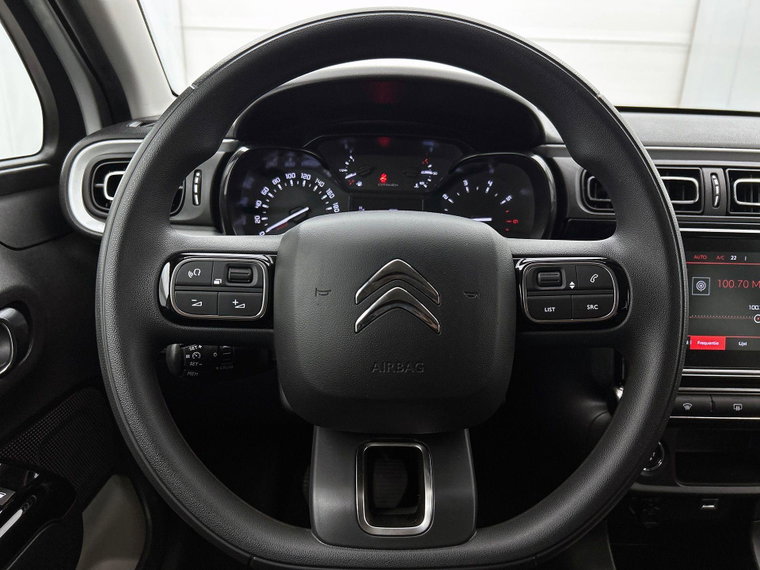 Vehicle Image 35