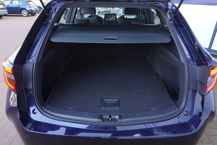 Vehicle Image 30