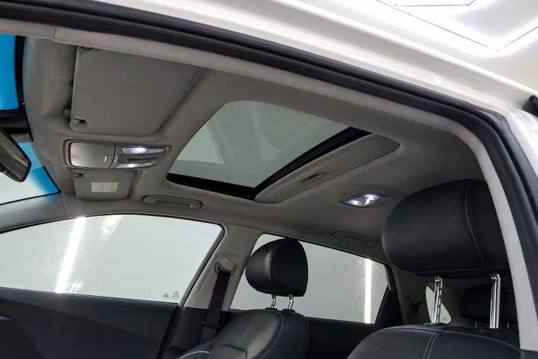 Vehicle Image 18