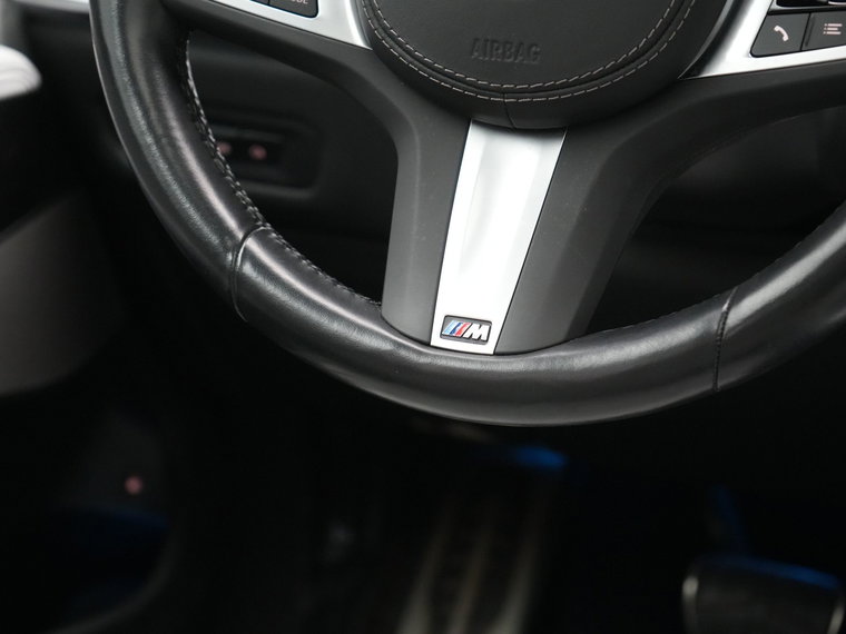 Vehicle Image 27