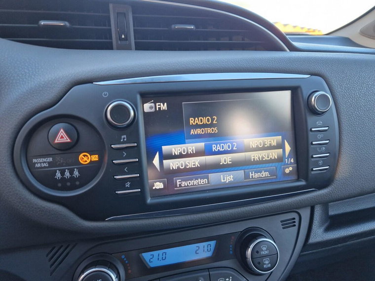 Vehicle Image 20