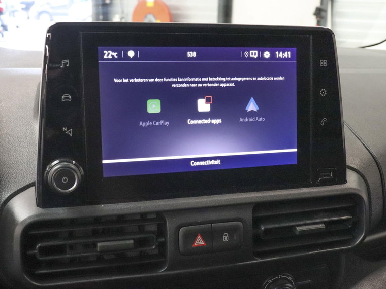 Vehicle Image 30
