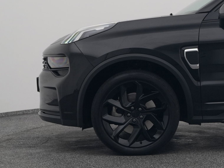 Vehicle Image 21